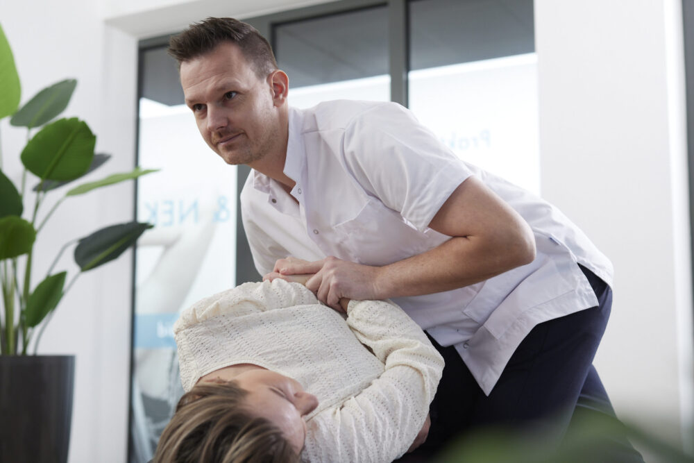 behandeling chiropractie kraken manipulatie spine clinics